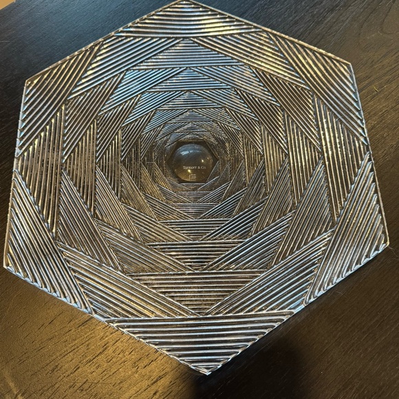 Tiffany & Co. By Josef RIEDEL Crystal Glass Hexagon Shaped 13" Platter 1991 - Picture 4 of 5